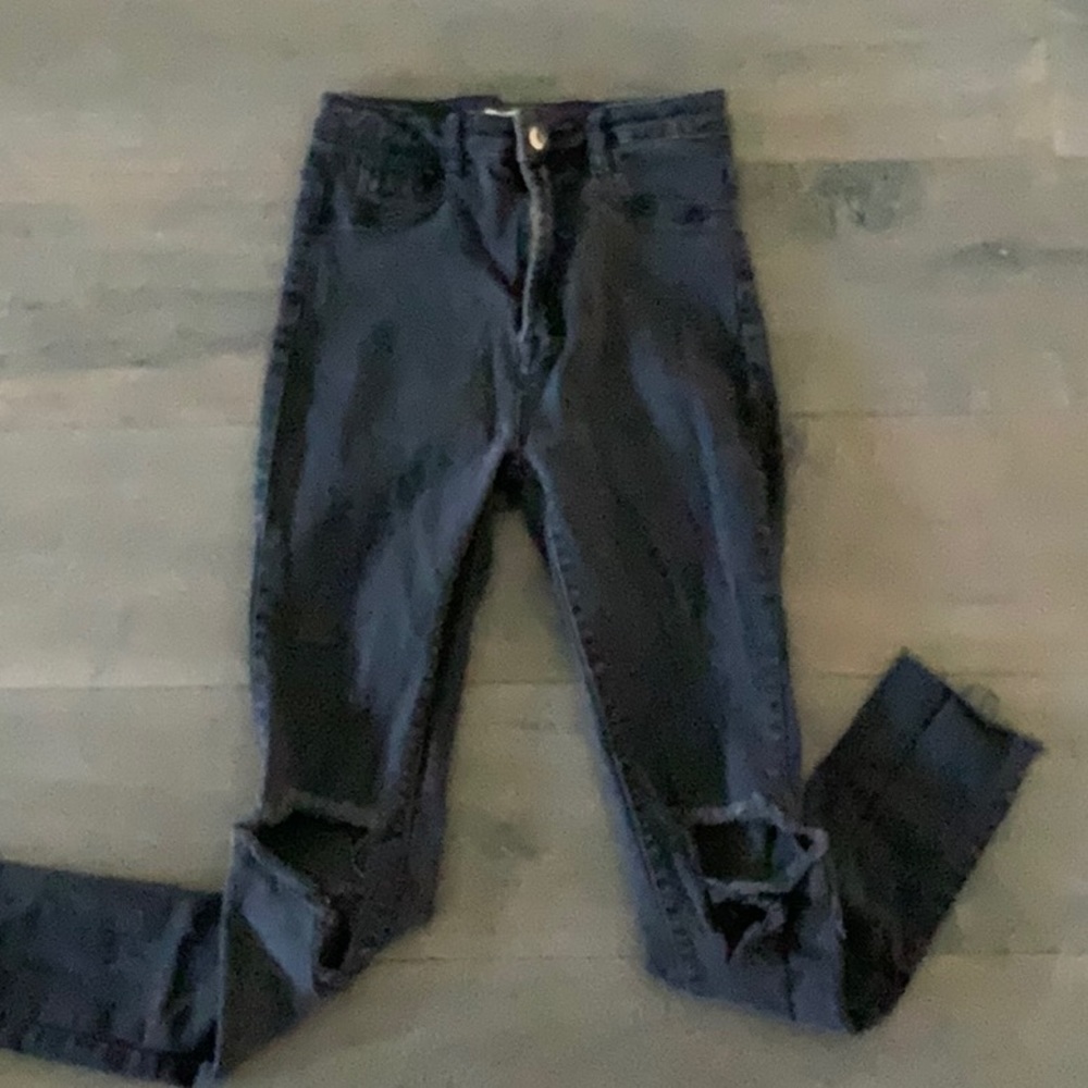 Black High-Waisted Skinny Jeans